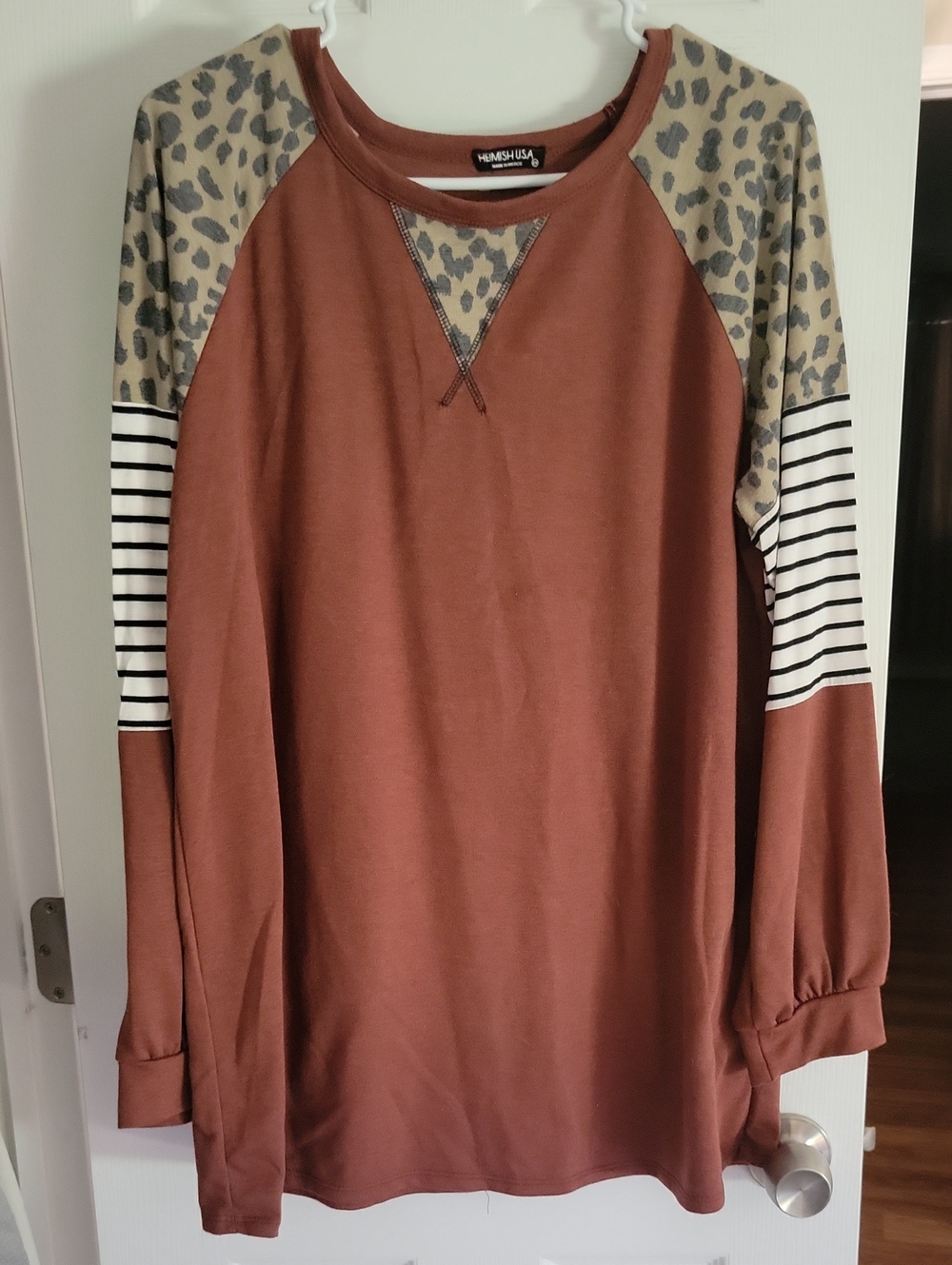 HEIMISH USA Rust Brown Raglan Mixed-Print Pullover